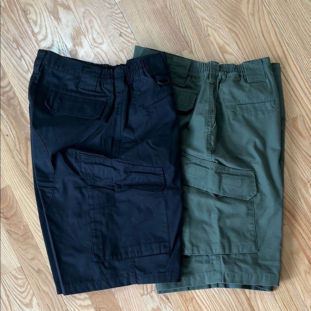 LA Police Gear Tactical Operator Cargo Shorts Black and Green
